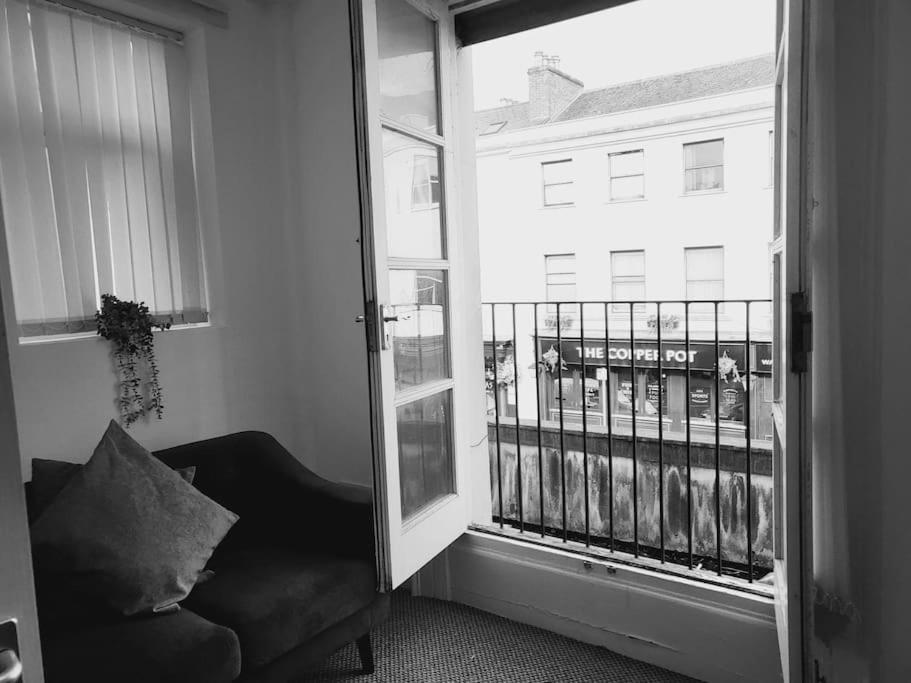 High Street, 2 Bed, Newly Refurb Διαμέρισμα Leamington Spa Εξωτερικό φωτογραφία