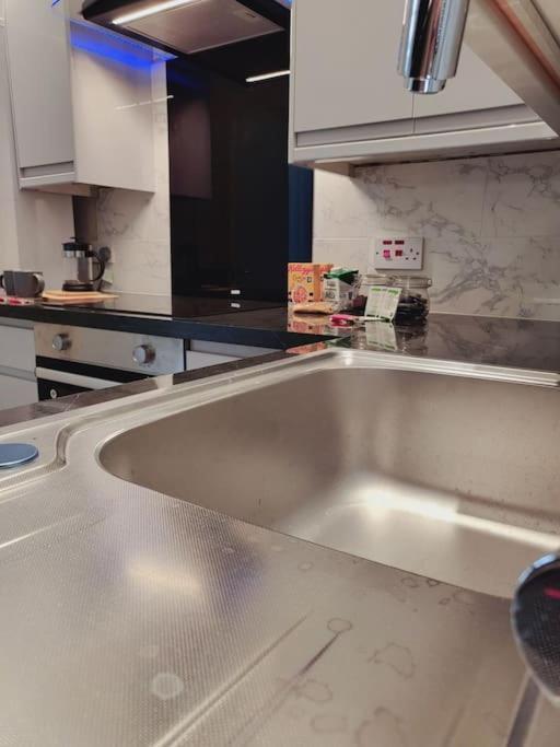 High Street, 2 Bed, Newly Refurb Διαμέρισμα Leamington Spa Εξωτερικό φωτογραφία