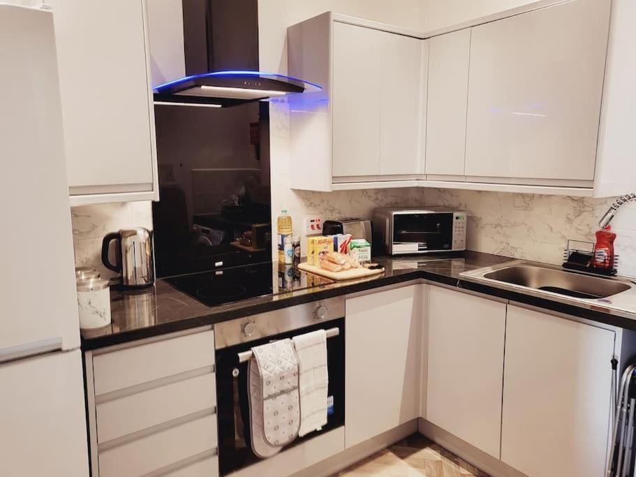 High Street, 2 Bed, Newly Refurb Διαμέρισμα Leamington Spa Εξωτερικό φωτογραφία