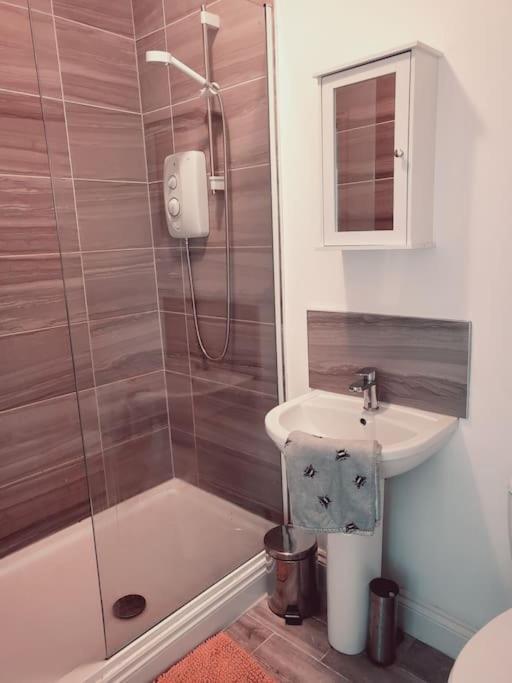 High Street, 2 Bed, Newly Refurb Διαμέρισμα Leamington Spa Εξωτερικό φωτογραφία